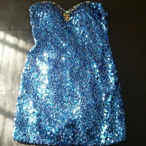 Riva Designs Dresses & Skirts - Lime by Riva Designs Sequins Party/ Prom Dress